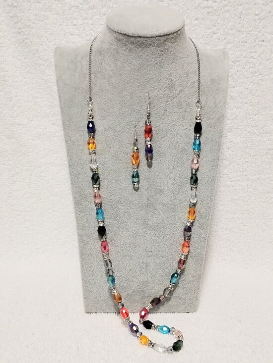 Handmade Jewelry - Matching Set Fashion Jewelry 31" Colorful Glass Teardrop Necklace & Earrings